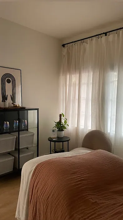 Kim Miller Skin Picture 2