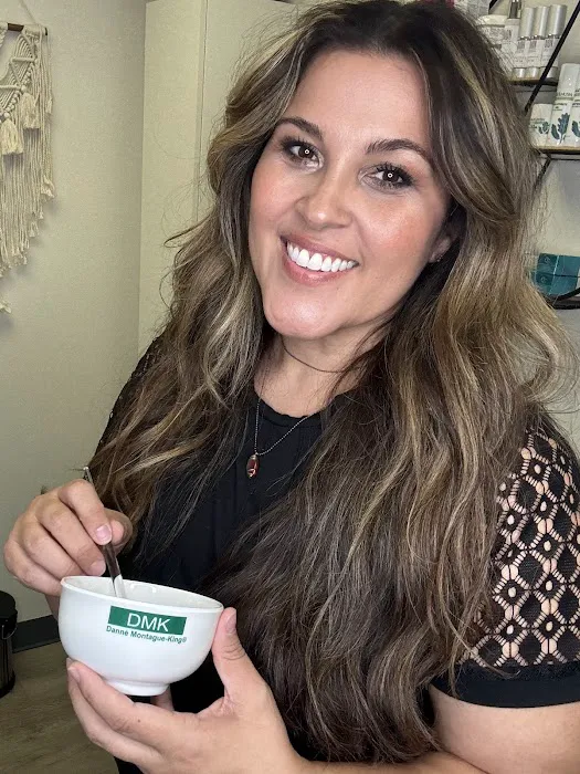 April Marie Glow Skincare Picture 10