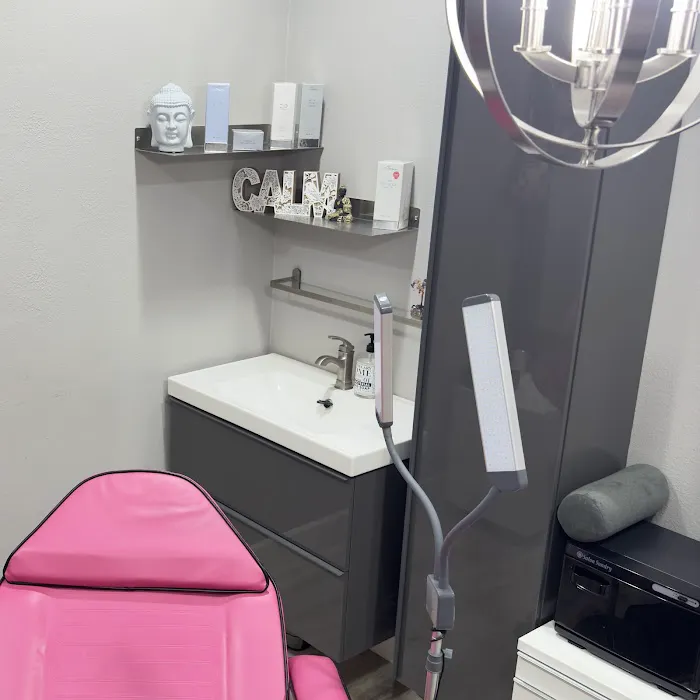 Skindsey, LLC Picture 2