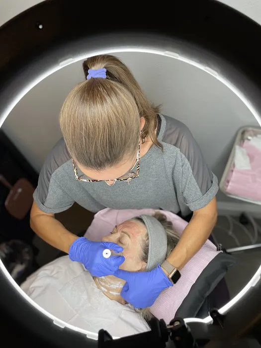 Perfectly You Studio- Picture 7