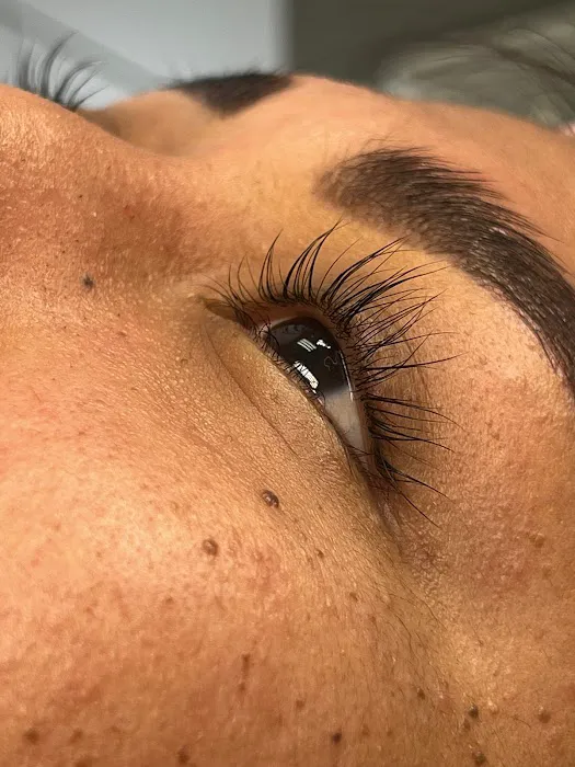 Bare Beauty Aesthetics | Chandler Acne Specialist + Brow Design Picture 5