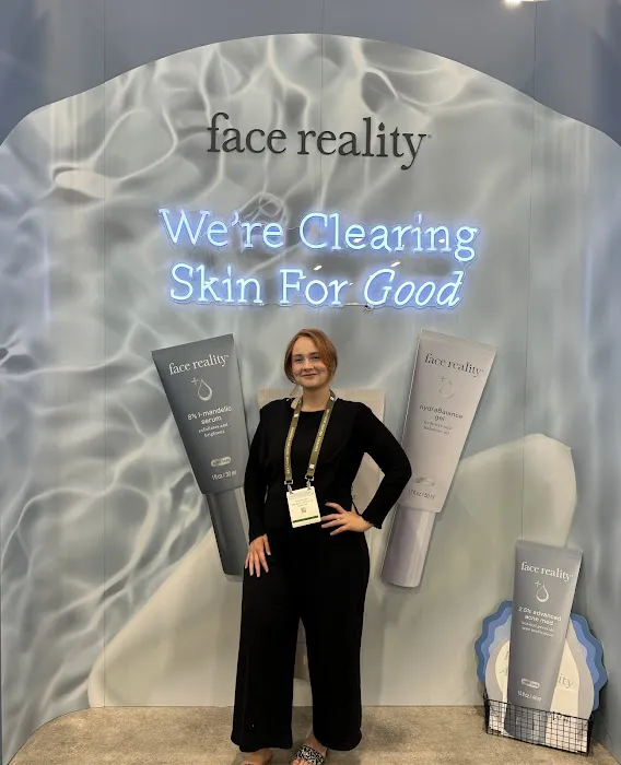 Bare Beauty Aesthetics | Chandler Acne Specialist + Brow Design Picture 4