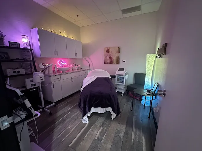 Love Skin Holistic Medical Spa Picture 5