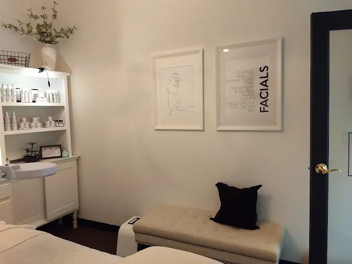 Skincession LLC Picture 5