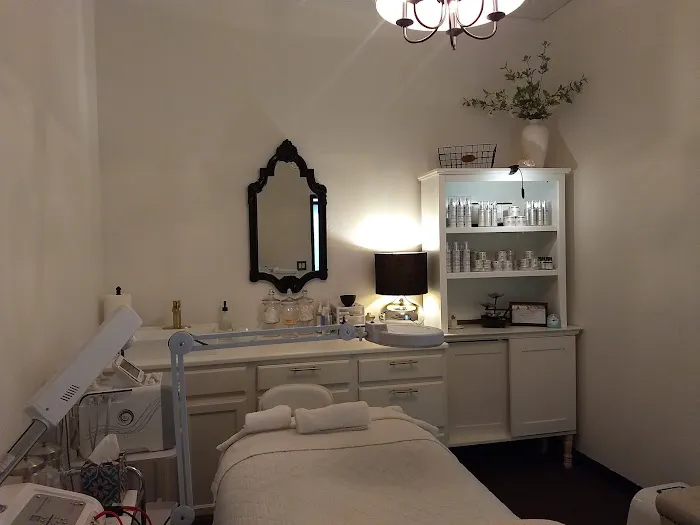 Skincession LLC Picture 6