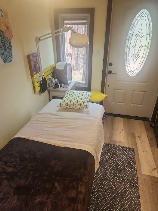 Vanity in Pine LLC dba AZ Skin Care Treatments Picture 3