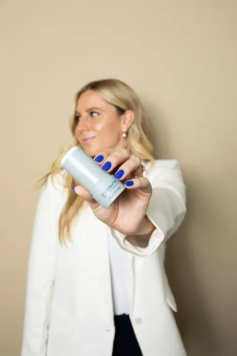 Sydnee Short Aesthetics Picture 7