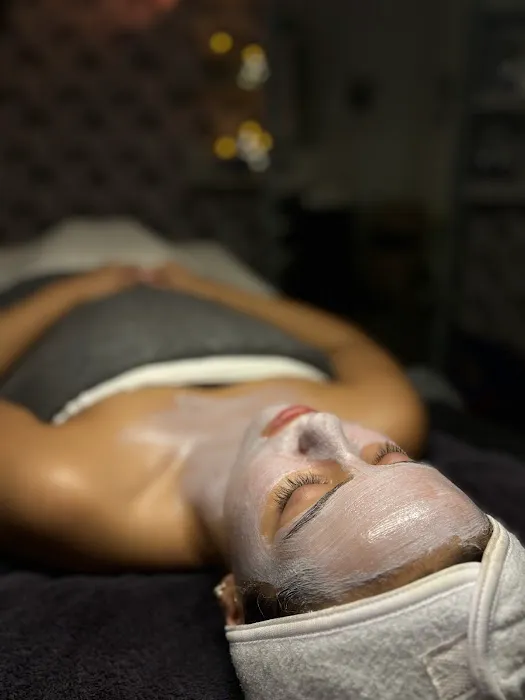 just b esthetics Picture 8