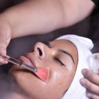 Luvly Beauty Bar ico