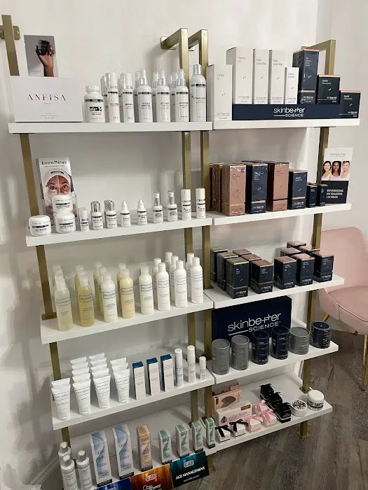 Luxe Skin Bar Picture 9