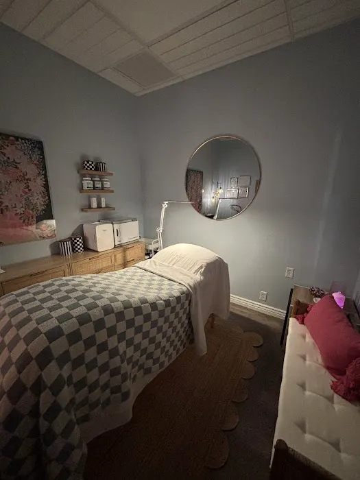 Aesthetics by Hannah B. Picture 3