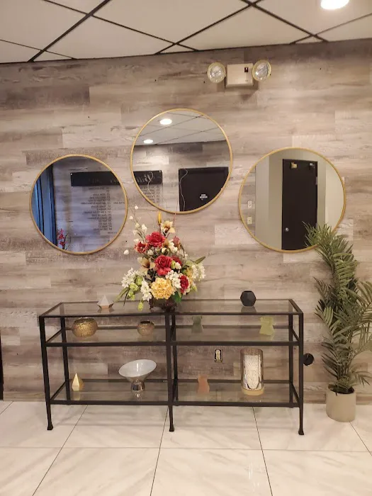 AudGirl Aesthetics Picture 7