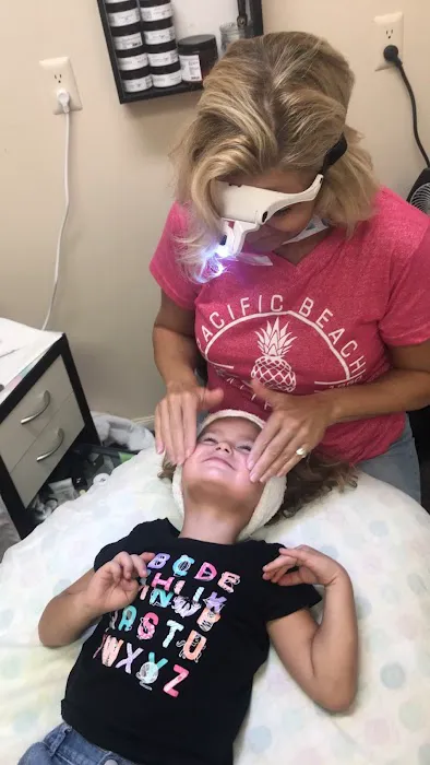 Scottsdale House Salon @Monica Picture 1