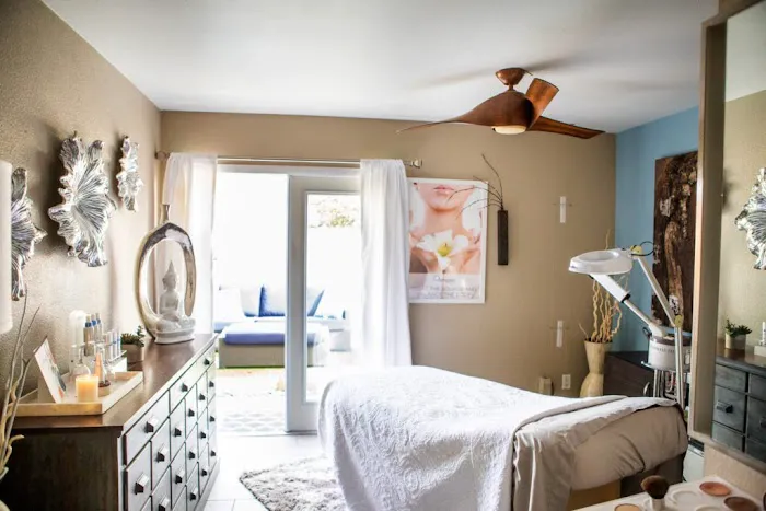 Abbie Skin Love Picture 3