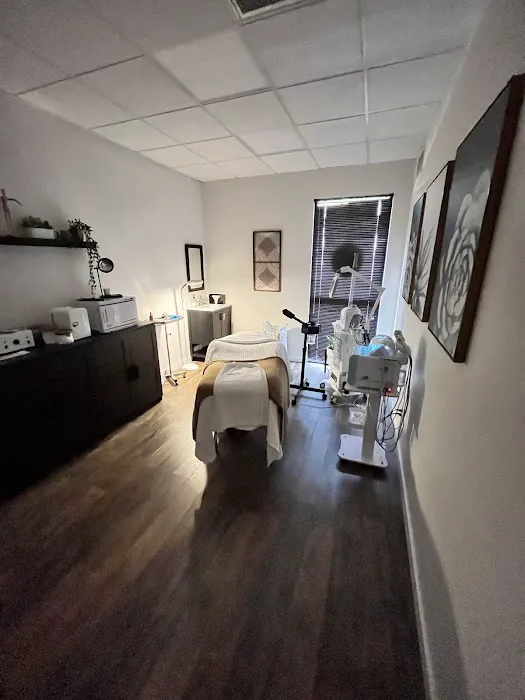 The Arizona Skin Bar Picture 7