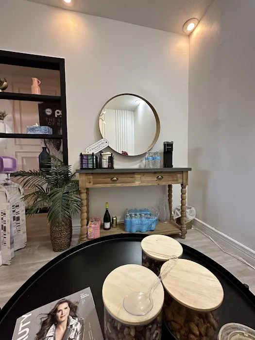 The Arizona Skin Bar Picture 6