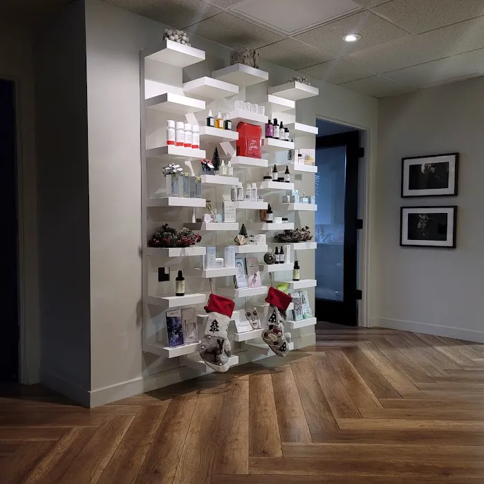 skinDefined Picture 3