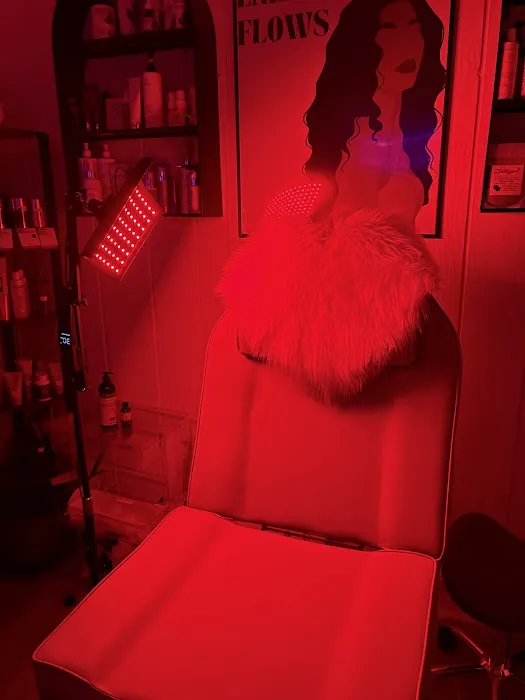 Oh my glow llc Picture 1