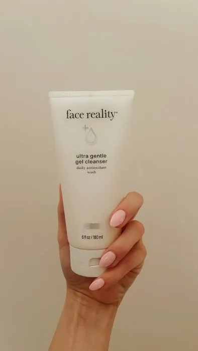 SKIN BAR XO LLC Picture 2