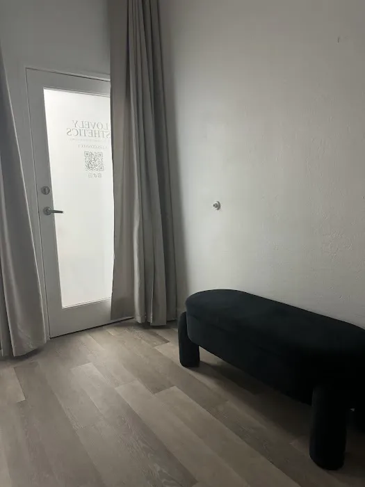 Lovely Esthetics Picture 7