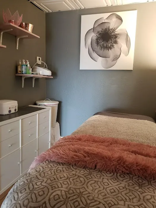 Skin Royalty Picture 2