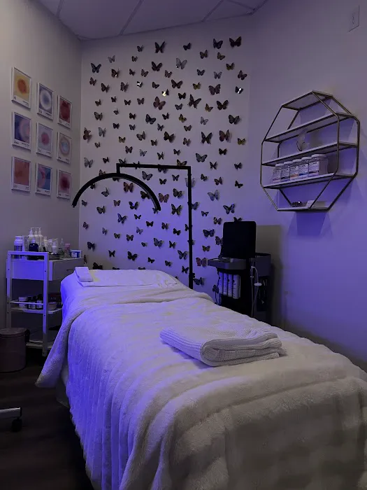 Nicole Glazier Aesthetics Picture 1