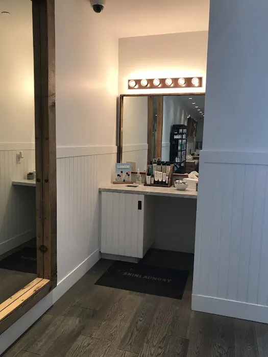 Skin Laundry - Scottsdale Quarter Picture 6