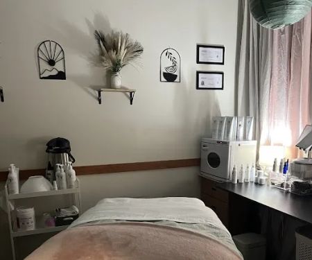 Hello Glow Aesthetics