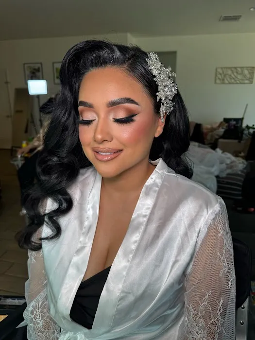 The skin snob Picture 4