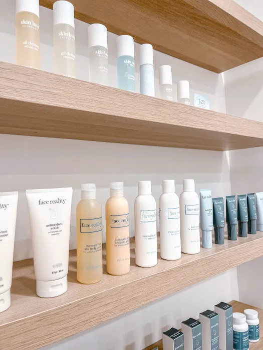 Skin Love Arizona Picture 4