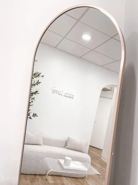 Skin Love Arizona Picture 3