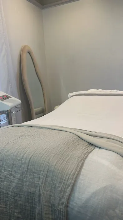 Sage and Skye Collective Picture 6