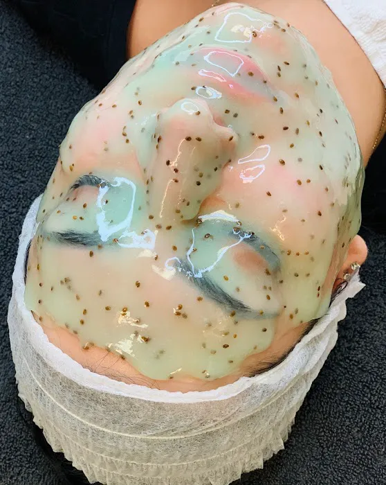 Beauty Gold Esthetics Picture 3