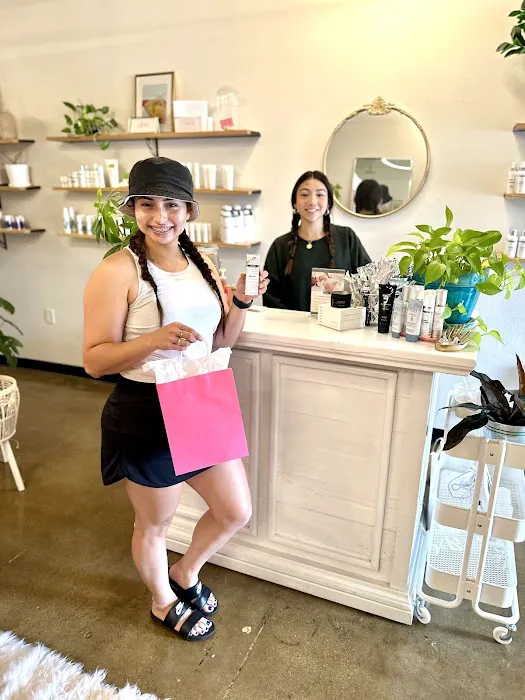 Skin Beauty Med Spa Picture 2