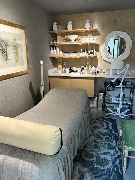 Christina Jett Skin Picture 7