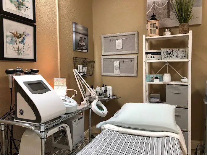 SkinWize by Camille Picture 5