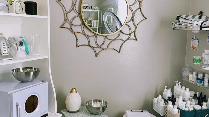 Unblemished Skin Studio Picture 8