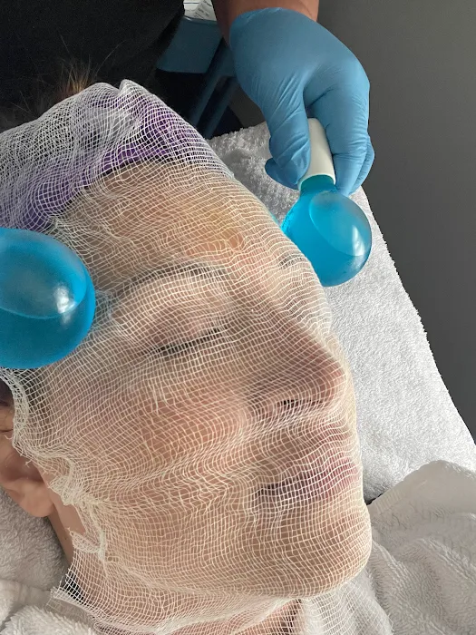 Unblemished Skin Studio Picture 7