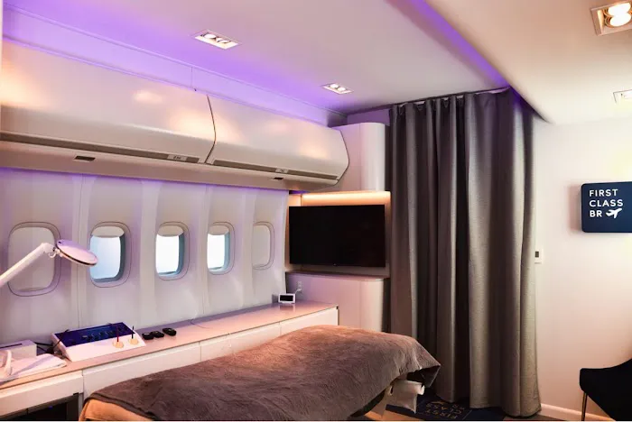 First Class BR - Biologique Recherche Picture 2