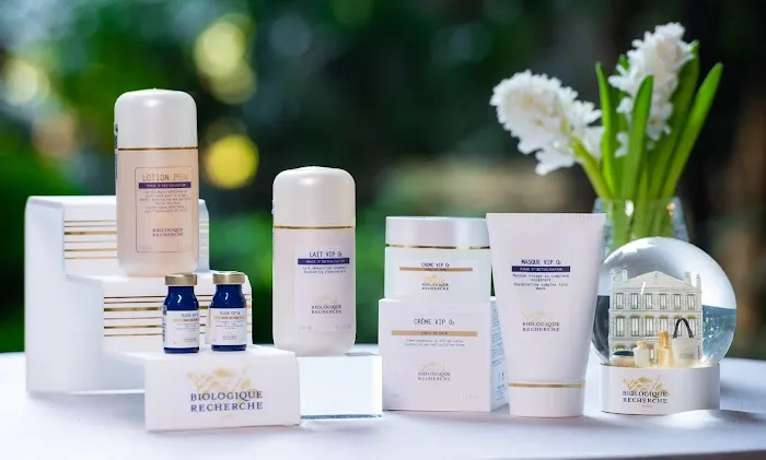 First Class BR - Biologique Recherche Picture 6