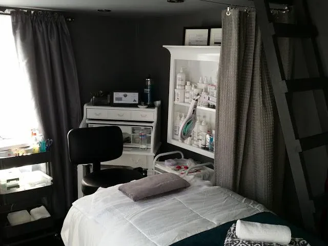 JAdore skincare Picture 1