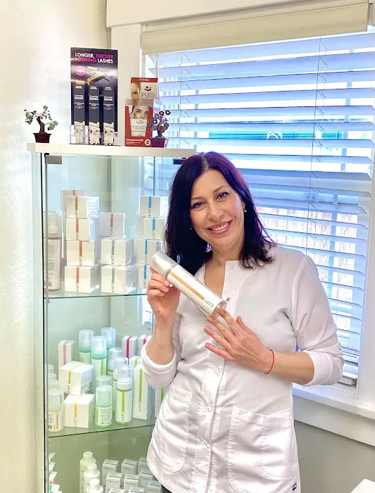 Beauty by Klara Picture 5