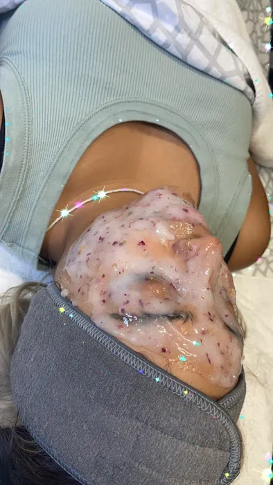 Luminous Skin Studio Picture 9