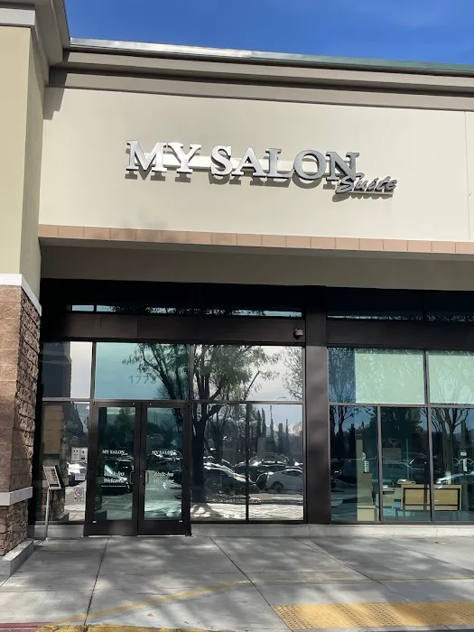 Skinceal Studio Picture 1