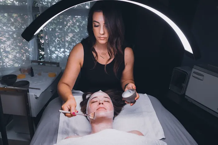 Good to Glow Picture 1