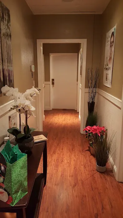 Obsession Skin & Body Care Picture 9