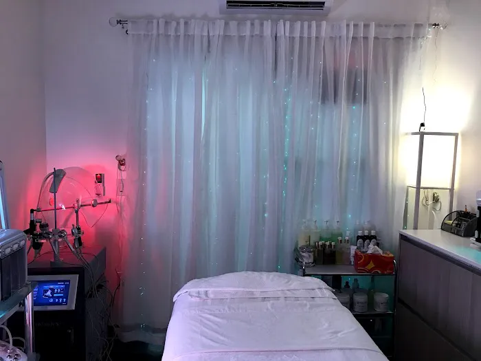 Truc's Beauty Studio Picture 7