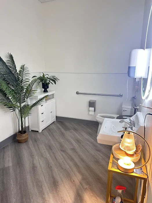 Sun Med Spa Picture 8