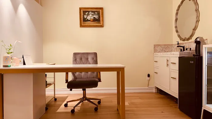 K SWAN SKINCARE Picture 10