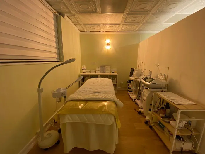 K SWAN SKINCARE Picture 6